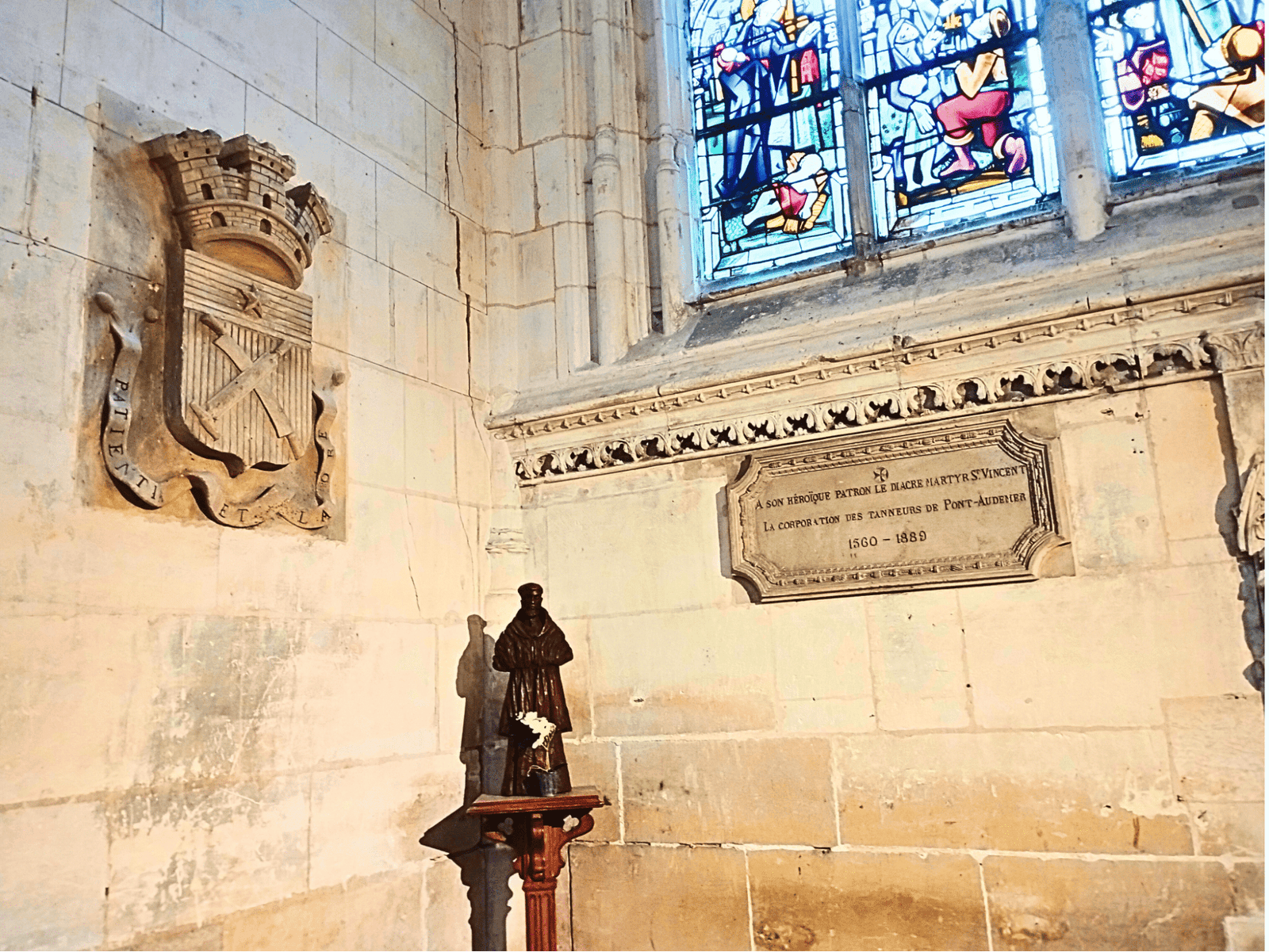 30. blason des tanneurs image18